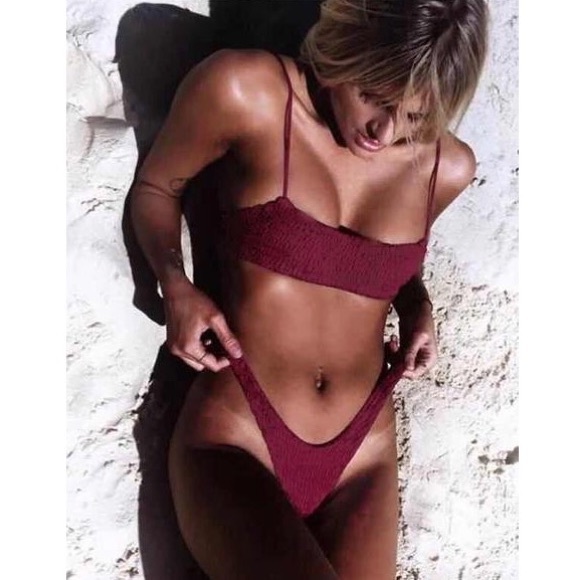 💜 Purple “Instagram Bikini” - Picture 2 of 8